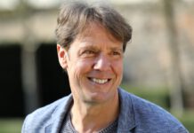 Was tun gegen Krise? Wie der „Frühstücks-Quarch“ die Jugend philosophisch aufmuntern will. Dr. Christoph Quarch, legenda Q