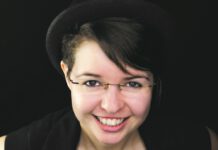 Ein Herz für phantastische Literatur: BuCon-Ehrenpreis 2022 geht an Verlegerin Grit Richter. Grit Richter