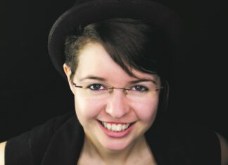 Ein Herz für phantastische Literatur: BuCon-Ehrenpreis 2022 geht an Verlegerin Grit Richter. Grit Richter