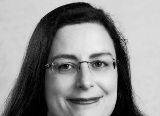 Blackbox Buchbranche? So räumt eine Verlegerin mit Mythen auf. Sandra Thoms