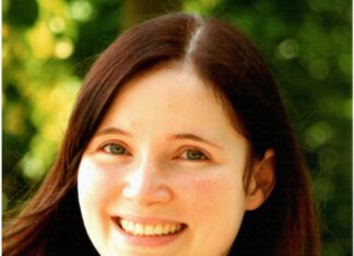 Hoch hinaus: Warum Kinderbuch-Autorin Ursula Gruß für ihre Fans aufs Karussell steigt. Ursula Gruß, Autorin.