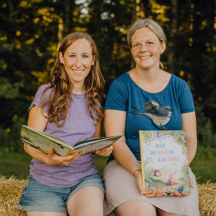 Charlotte Stiefel (links) und Sarah Roller leiten den neunmalklug Verlag.