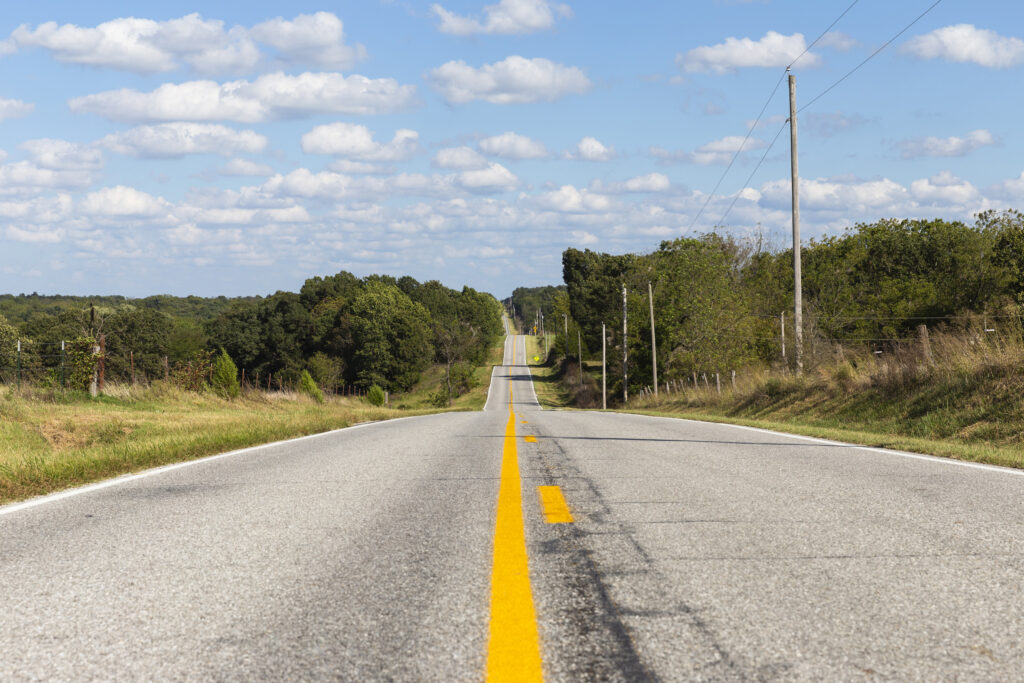 Missouris grüne Hügel – und die Route 66 führt mittendurch. Foto: Ellen Klinkel