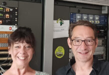 Vom „Tatort“ zum „Mäuseschwur“: Warum Ex-TV-Kommissar Boris Aljinovic ins Ohr geht. Dorothea Flechsig, Autorin, und Boris Aljinovic, Schauspieler und Sprecher.