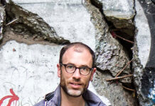 Von Menschen geschrieben: Wie sich der Vergangenheitsverlag gegen KI-Trash stark macht. Alexander Schug, Verleger, Omnino Verlag, Vergangenheitsverlag.