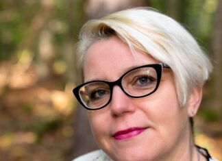 Fantastische Welten im alten Krematorium: MetropolCon lockt Fans erstmals nach Berlin. Claudia Rapp, Erfinderin und Mitorganisatorin der MetropolCon Berlin.