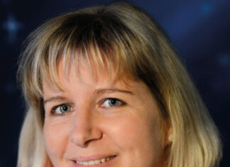 Ein Regenbogen für die Ohren: Rainbow Romance macht aus queerer Lektüre Hörbücher. Jeannette Bauroth, Verlegerin Second Chances Verlag