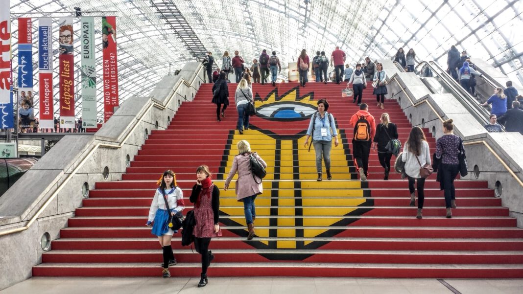 Ein Hingucker: die große Treppe in der Glashalle der Leipziger Messe