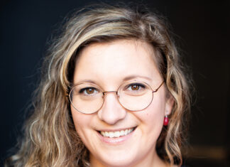 Annika Kuhn Annika Kuhn