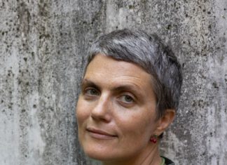 „Geschmack von schwarzer Erde“ im Gepäck: Lettische PEN-Präsidentin tauscht Riga mit Berlin. Inga Gaile, Autorin. Foto: Dirk Skiba