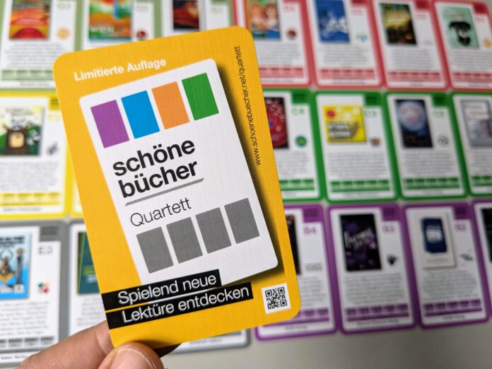 Alle Karten beisammen? Das Schöne-Bücher-Quartett mit Spielkarten und Buchtipps gibt es auf der Frankfurter Buchmesse 2025.